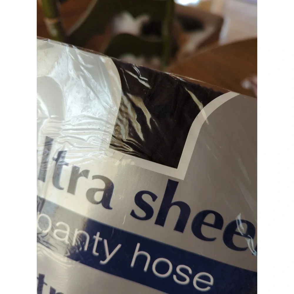 New Vintage Fashion Ultra Sheer Pantyhose Navy‎ Blue Fits 5'5- 5'8 & 100-160lbs